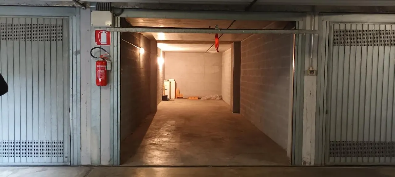 ミラノCozy Apt - Private Parking & Terraceアパートメント ミラノ